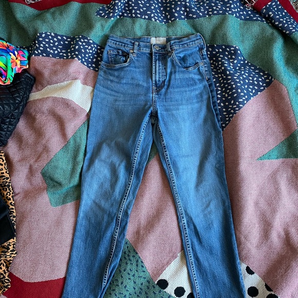 Everlane Mid-Rise Skinny Jeans - Picture 10 of 13